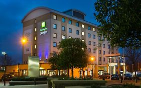 Holiday Inn Express London - Wandsworth By Ihg  3* United Kingdom